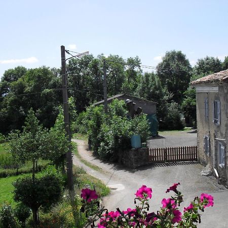 Chambre familiale à la ferme Montesquieu-Avantes Esterno foto